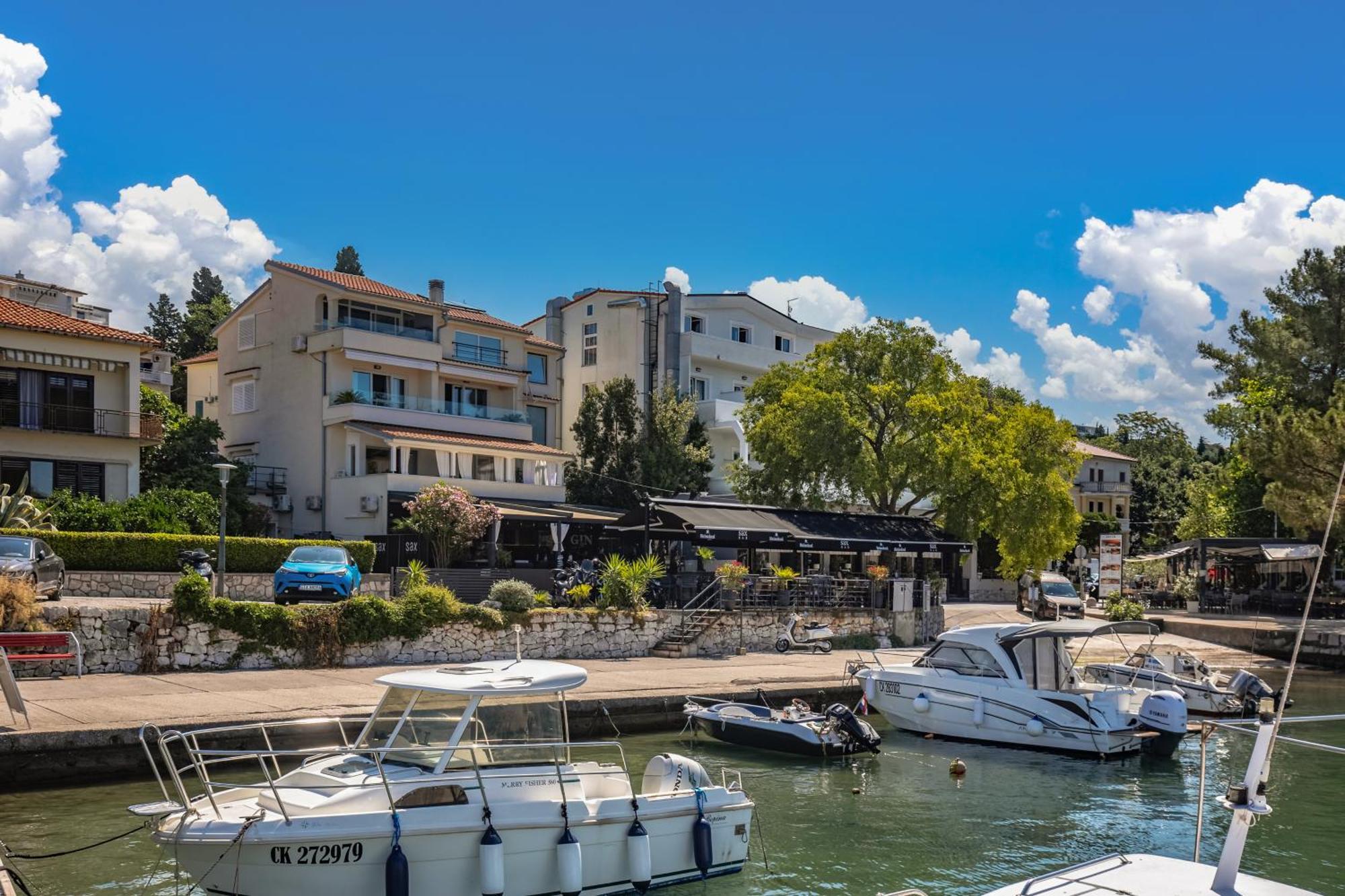 Apartments Sax ツリクヴェニツァ エクステリア 写真